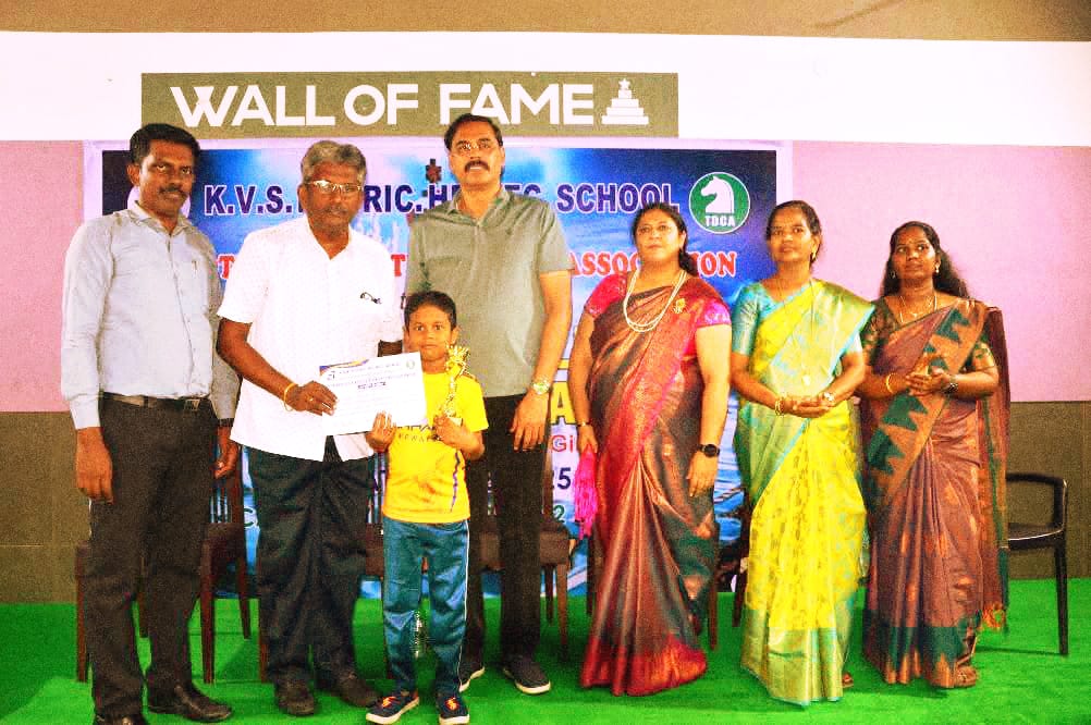 🏆 Prajeet ML Crowned Under-10 District Champion with a Perfect Score!